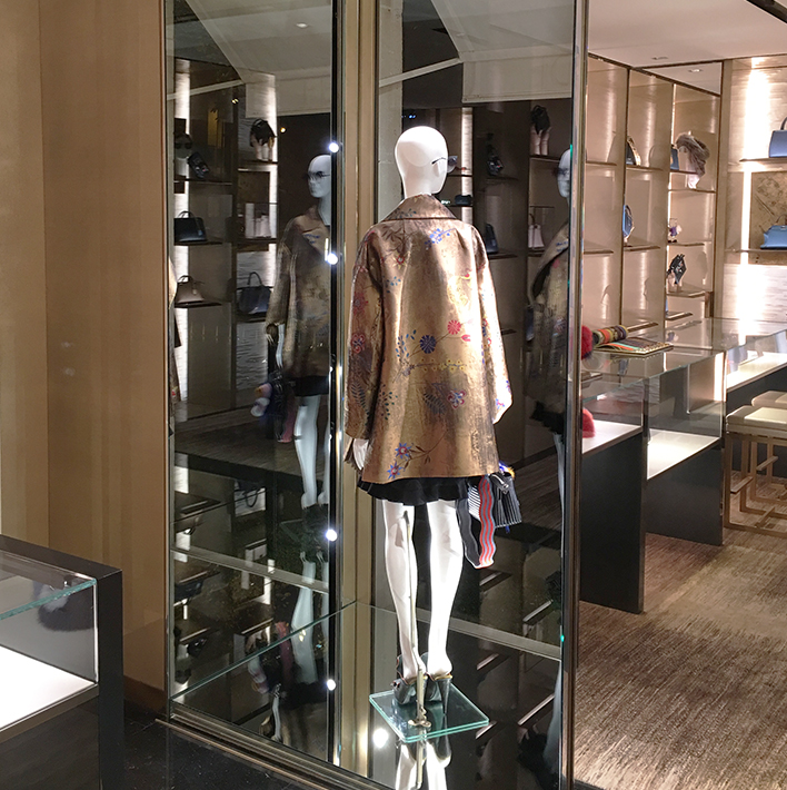 Boutique-LV-2024-Top-Team